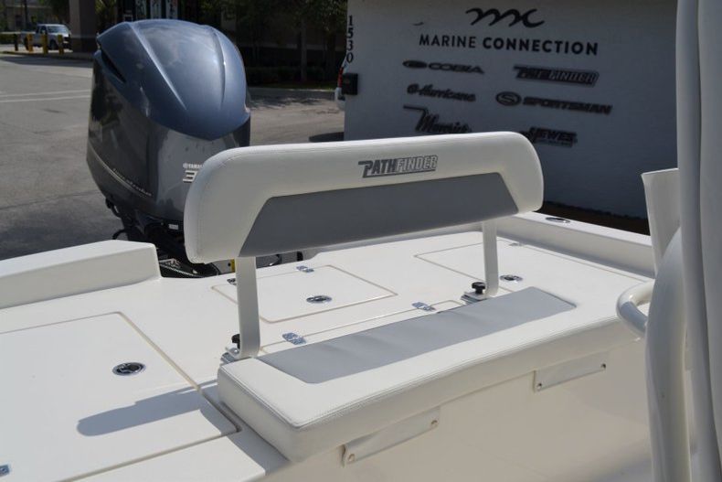Thumbnail 25 for New 2019 Pathfinder 2600 HPS Bay Boat boat for sale in Vero Beach, FL