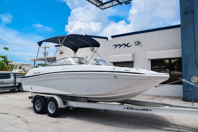 Thumbnail 1 for New 2020 Hurricane 217 SunDeck OB boat for sale in Fort Lauderdale, FL