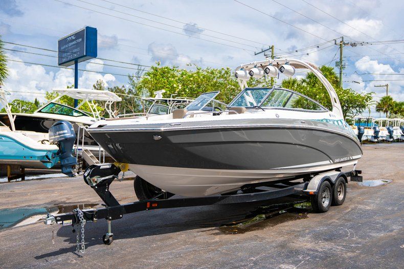 Thumbnail 3 for Used 2015 Yamaha 242 Limited S boat for sale in West Palm Beach, FL