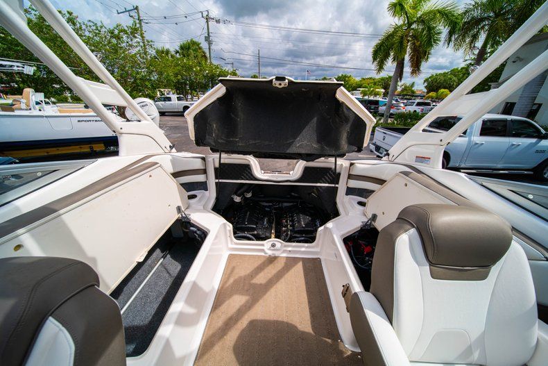 Thumbnail 14 for Used 2015 Yamaha 242 Limited S boat for sale in West Palm Beach, FL