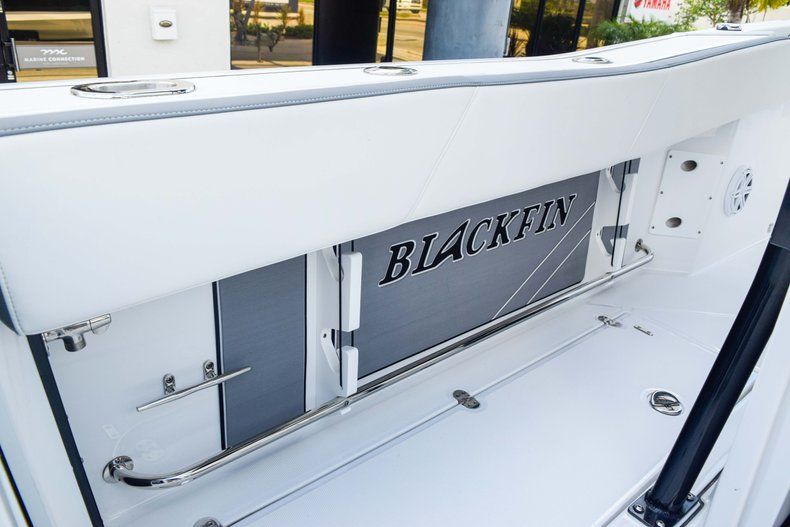 Thumbnail 27 for New 2019 Blackfin 272CC Center Console boat for sale in Fort Lauderdale, FL