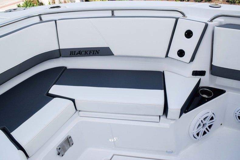 Thumbnail 66 for New 2019 Blackfin 272CC Center Console boat for sale in Fort Lauderdale, FL