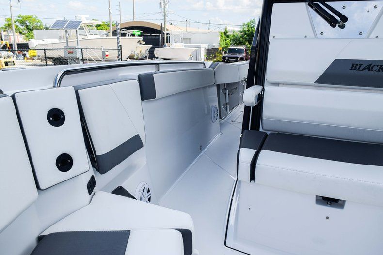 Thumbnail 73 for New 2019 Blackfin 272CC Center Console boat for sale in Fort Lauderdale, FL