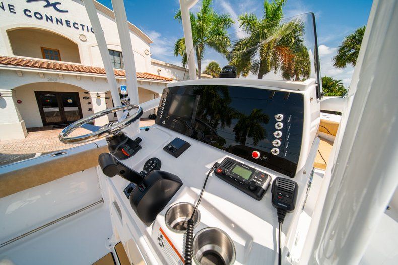 Thumbnail 22 for New 2020 Sportsman Open 212 Center Console boat for sale in West Palm Beach, FL