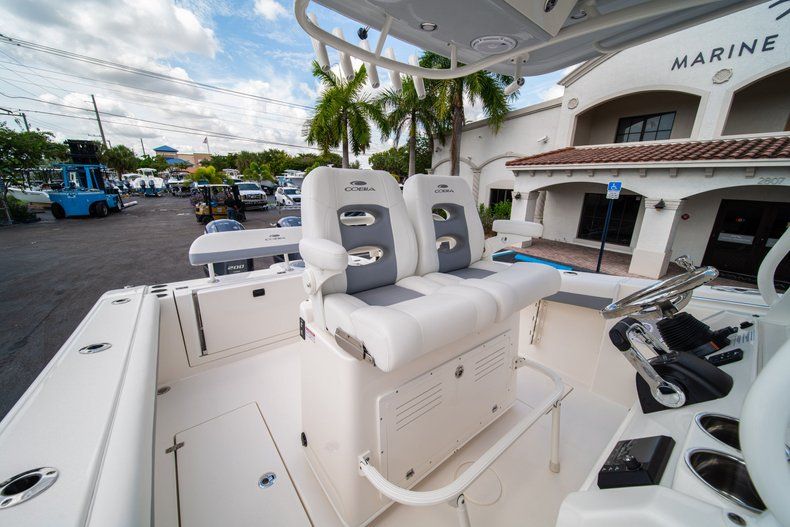 Thumbnail 31 for New 2019 Cobia 280 Center Console boat for sale in West Palm Beach, FL