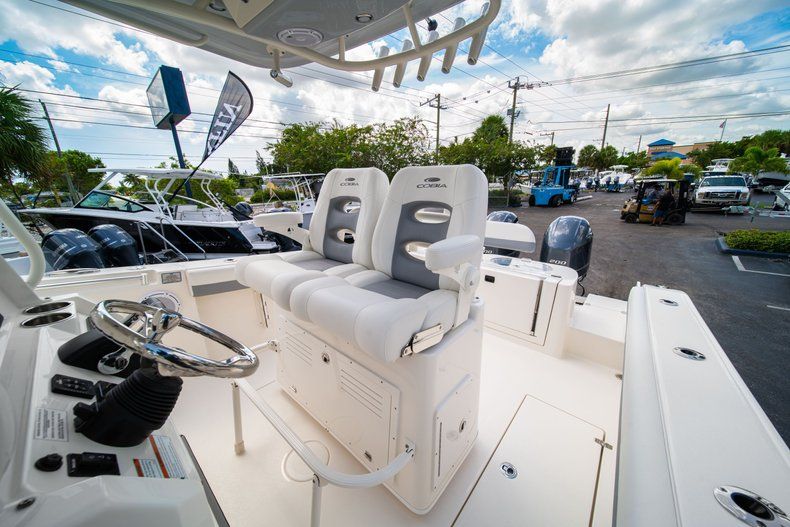 Thumbnail 30 for New 2019 Cobia 280 Center Console boat for sale in West Palm Beach, FL
