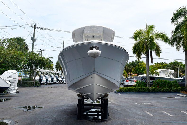 Thumbnail 2 for New 2019 Cobia 262 Center Console boat for sale in Vero Beach, FL