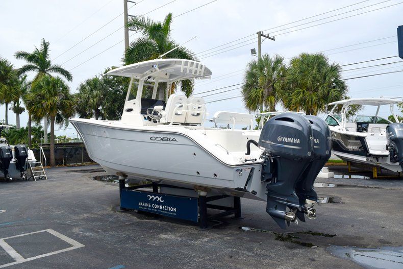 Thumbnail 5 for New 2019 Cobia 262 Center Console boat for sale in Vero Beach, FL