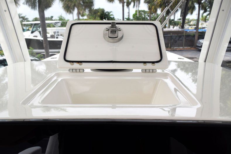 Thumbnail 52 for New 2019 Cobia 262 Center Console boat for sale in Vero Beach, FL