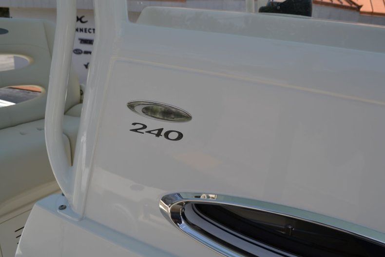 Thumbnail 18 for New 2019 Cobia 240 CC Center Console boat for sale in Vero Beach, FL