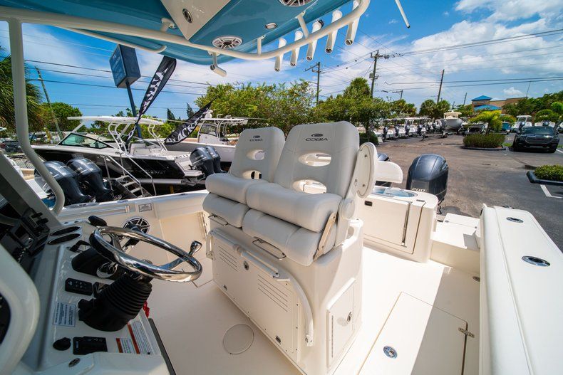 Thumbnail 28 for New 2020 Cobia 280 CC Center Console boat for sale in West Palm Beach, FL