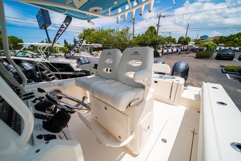 Thumbnail 29 for New 2020 Cobia 280 CC Center Console boat for sale in West Palm Beach, FL