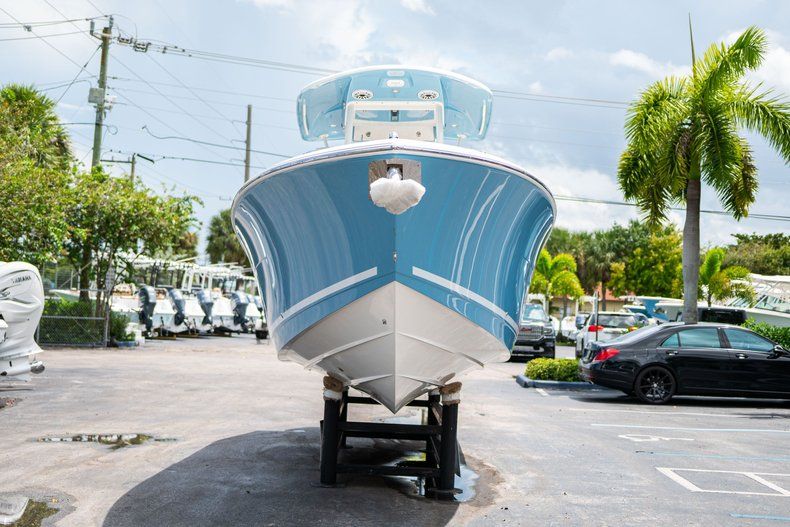 Thumbnail 2 for New 2020 Cobia 280 CC Center Console boat for sale in West Palm Beach, FL