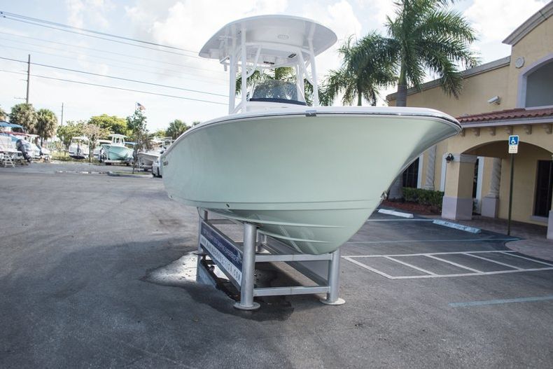 Thumbnail 2 for New 2015 Sportsman Open 212 Center Console boat for sale in Miami, FL