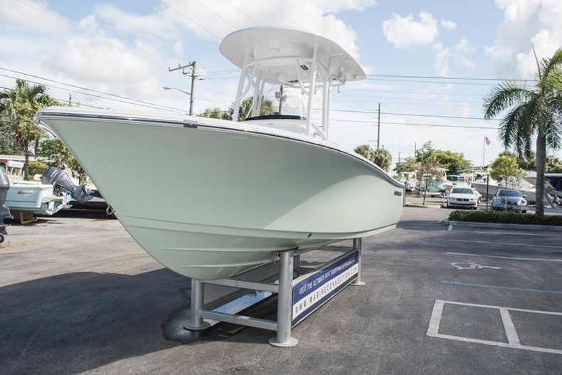 Thumbnail 3 for New 2015 Sportsman Open 212 Center Console boat for sale in Miami, FL