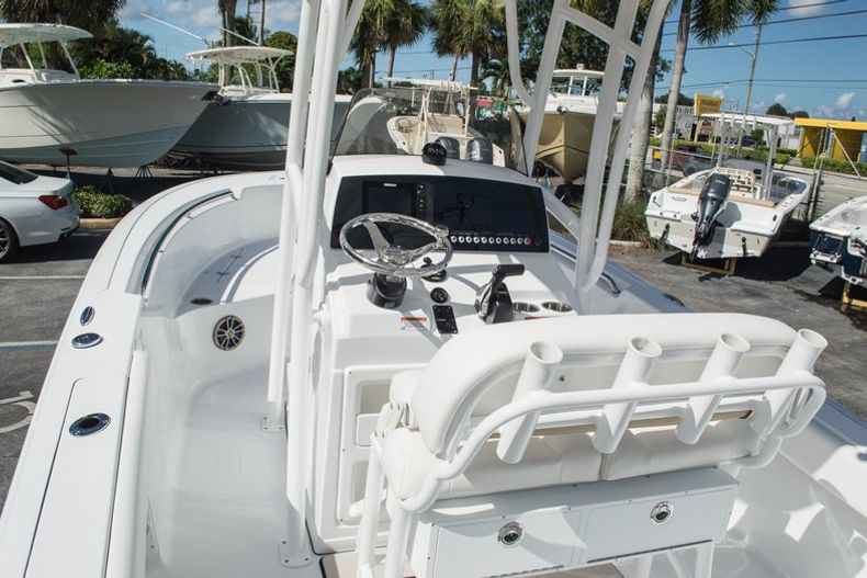 Thumbnail 7 for New 2015 Sportsman Open 212 Center Console boat for sale in Miami, FL