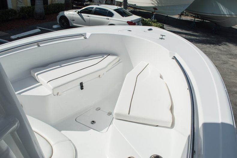 Thumbnail 23 for New 2015 Sportsman Open 212 Center Console boat for sale in Miami, FL