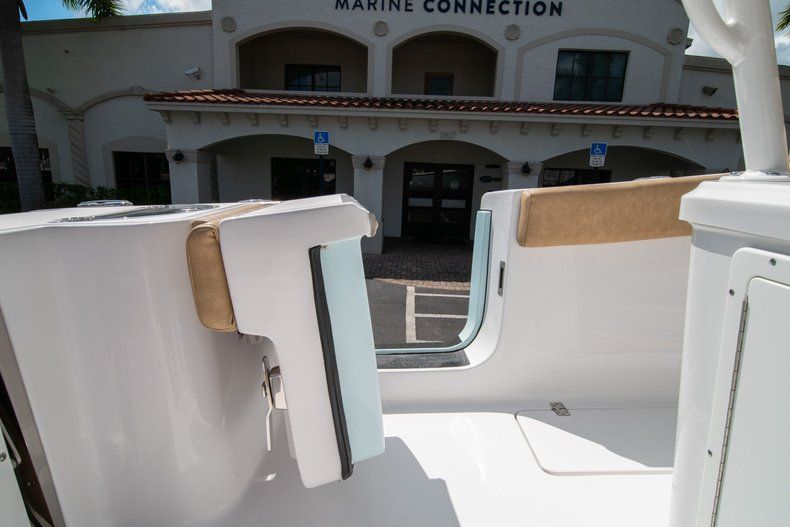 Thumbnail 14 for New 2020 Sportsman Open 252 Center Console boat for sale in Vero Beach, FL