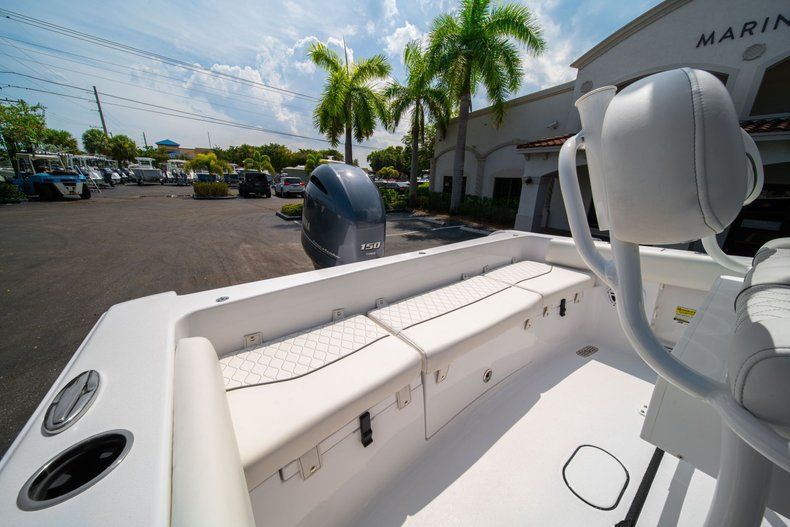 Thumbnail 9 for New 2020 Sportsman Heritage 211 Center Console boat for sale in Miami, FL