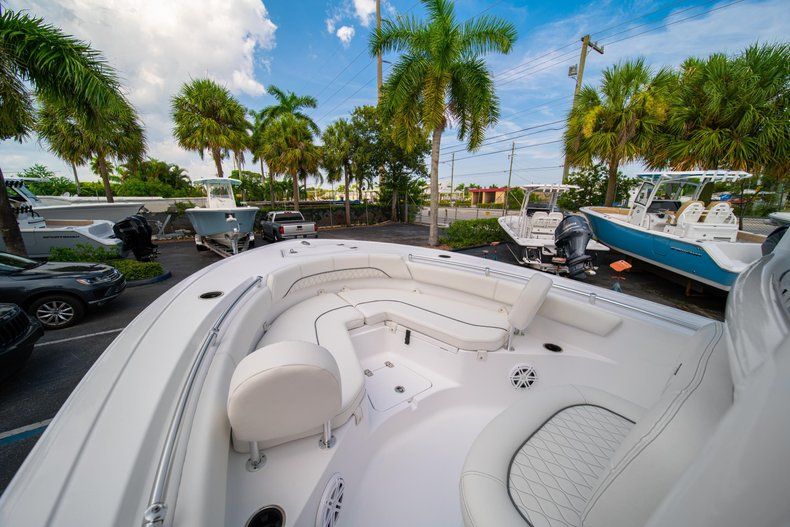 Thumbnail 33 for New 2020 Sportsman Heritage 211 Center Console boat for sale in Miami, FL