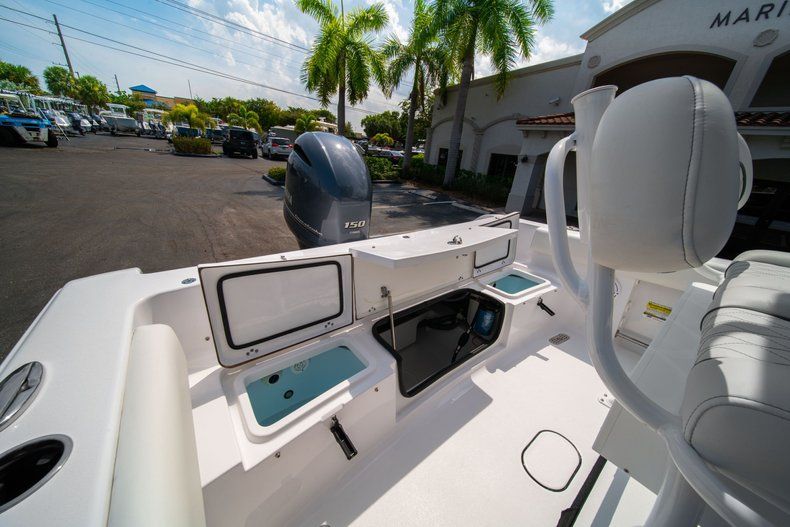 Thumbnail 10 for New 2020 Sportsman Heritage 211 Center Console boat for sale in Miami, FL