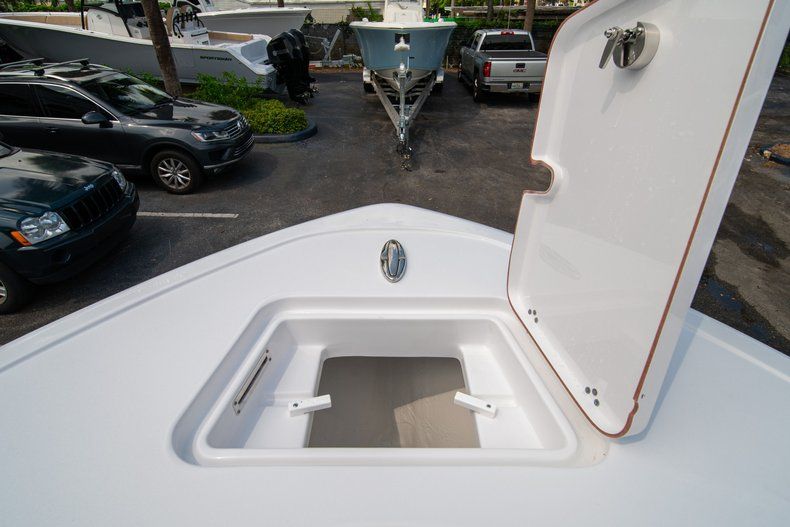 Thumbnail 38 for New 2020 Sportsman Heritage 211 Center Console boat for sale in Miami, FL