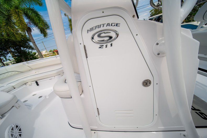 Thumbnail 29 for New 2020 Sportsman Heritage 211 Center Console boat for sale in Miami, FL