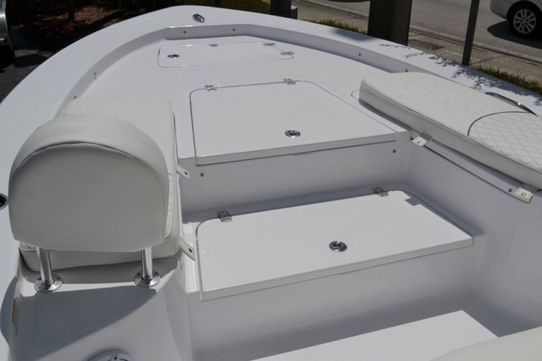 Thumbnail 13 for New 2020 Sportsman Masters 247 Bay Boat boat for sale in Fort Lauderdale, FL