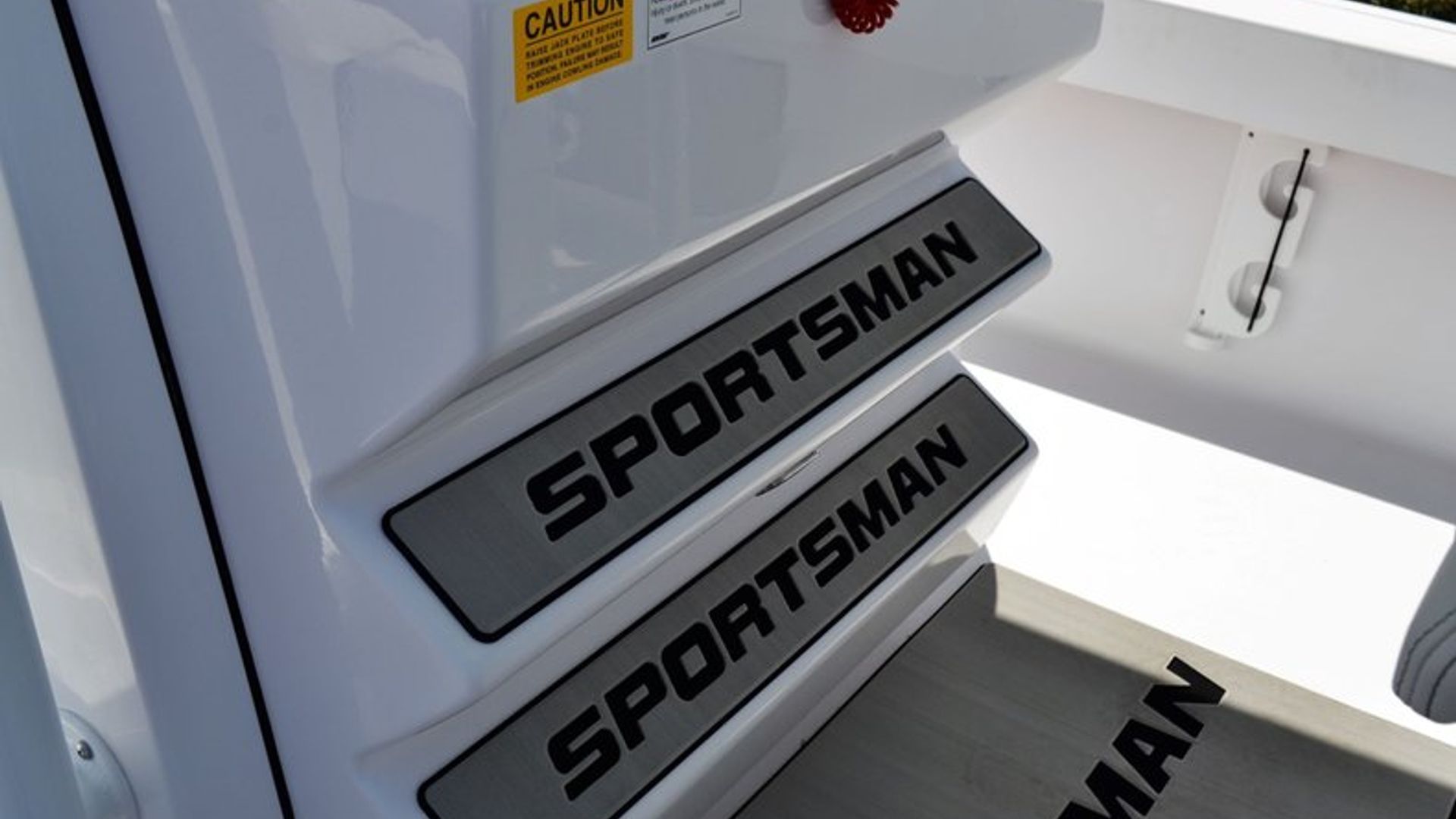 New 2020 Sportsman Masters 247 Bay Boat #C132 image 13