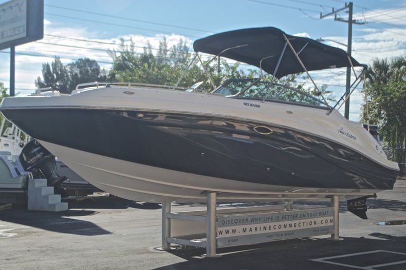 Thumbnail 3 for New 2016 Hurricane SunDeck SD 2486 OB boat for sale in West Palm Beach, FL