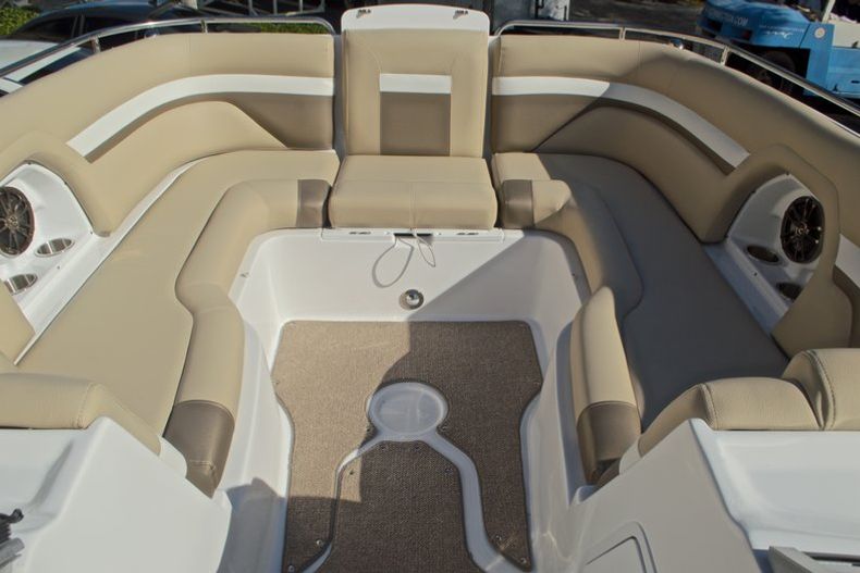 Thumbnail 59 for New 2016 Hurricane SunDeck SD 2486 OB boat for sale in West Palm Beach, FL