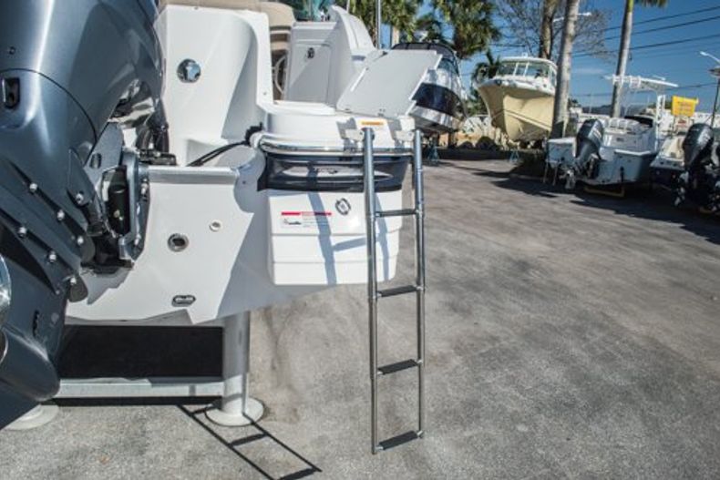 Thumbnail 7 for  2014 Hurricane SunDeck SD 2200 DC OB boat for sale in West Palm Beach, FL