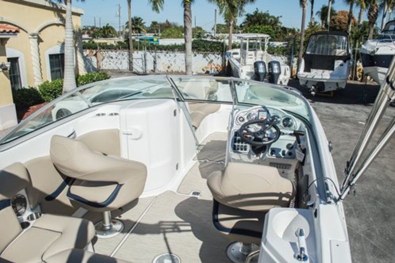 Thumbnail 8 for  2014 Hurricane SunDeck SD 2200 DC OB boat for sale in West Palm Beach, FL