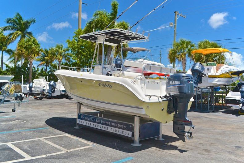 Thumbnail 5 for Used 2004 Cobia 214 Center Console boat for sale in West Palm Beach, FL