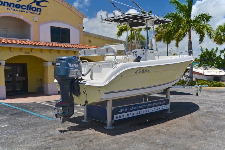 Thumbnail 7 for Used 2004 Cobia 214 Center Console boat for sale in West Palm Beach, FL