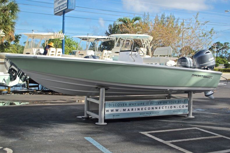 Thumbnail 3 for New 2017 Sportsman 20 Island Bay boat for sale in Miami, FL