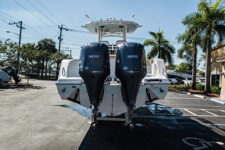 Thumbnail 2 for New 2016 Sportsman Open 312 Center Console boat for sale in Miami, FL