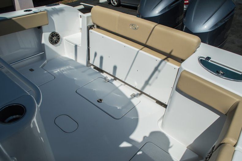Thumbnail 78 for New 2016 Sportsman Open 312 Center Console boat for sale in Miami, FL