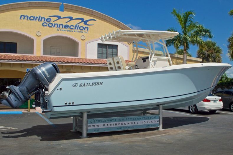 Thumbnail 8 for New 2017 Sailfish 290 CC Center Console boat for sale in West Palm Beach, FL