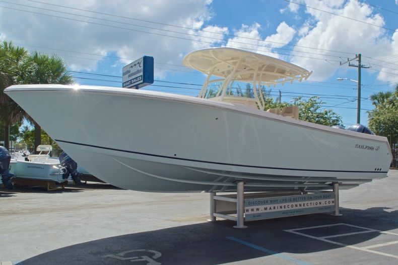 Thumbnail 4 for New 2017 Sailfish 290 CC Center Console boat for sale in West Palm Beach, FL