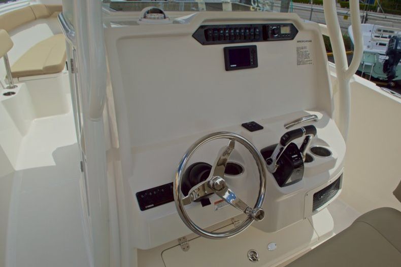 Thumbnail 33 for New 2017 Sailfish 290 CC Center Console boat for sale in West Palm Beach, FL
