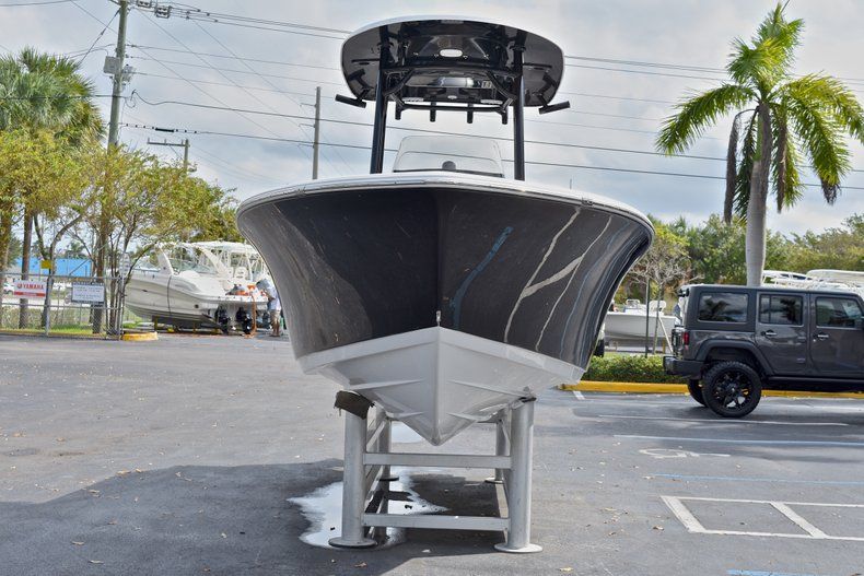 Thumbnail 3 for New 2018 Sportsman Open 212 Center Console boat for sale in Vero Beach, FL