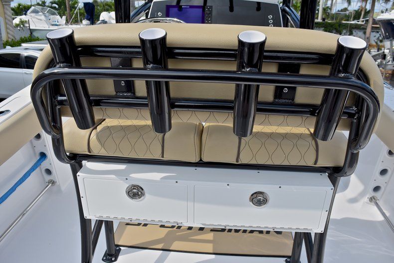Thumbnail 23 for New 2018 Sportsman Open 212 Center Console boat for sale in Vero Beach, FL