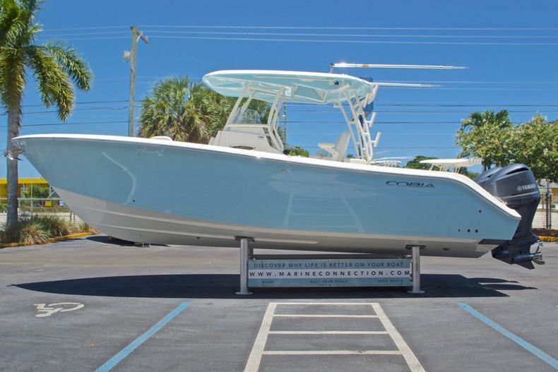 Thumbnail 4 for New 2017 Cobia 296 Center Console boat for sale in Vero Beach, FL