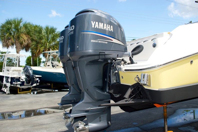 Thumbnail 10 for Used 2008 Wellcraft 30 Scarab Offshore Tournament boat for sale in West Palm Beach, FL