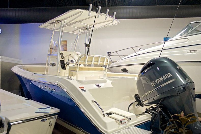 Thumbnail 1 for New 2014 Cobia 217 Center Console boat for sale in West Palm Beach, FL