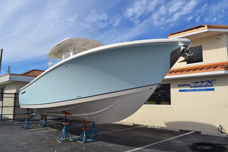 Thumbnail 1 for New 2016 Sailfish 320 CC Center Console boat for sale in West Palm Beach, FL