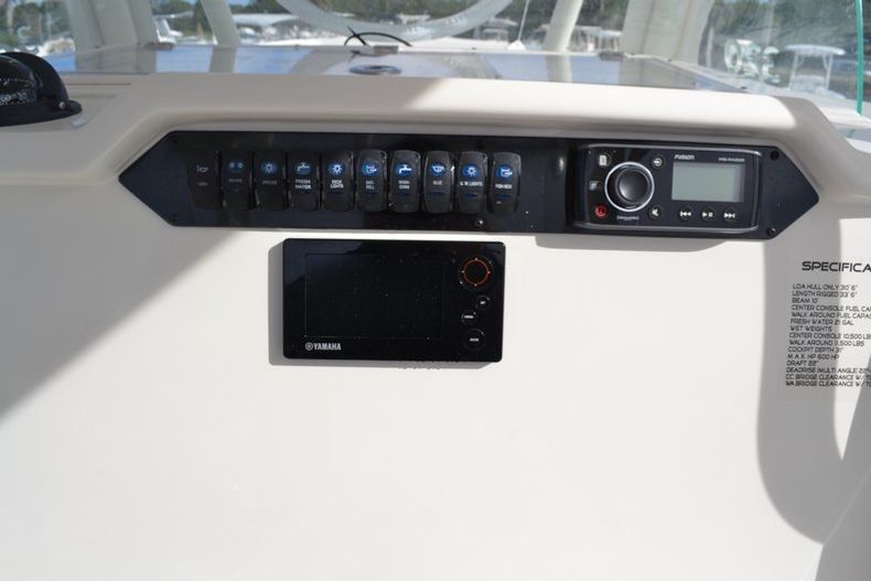Thumbnail 20 for New 2016 Sailfish 320 CC Center Console boat for sale in West Palm Beach, FL