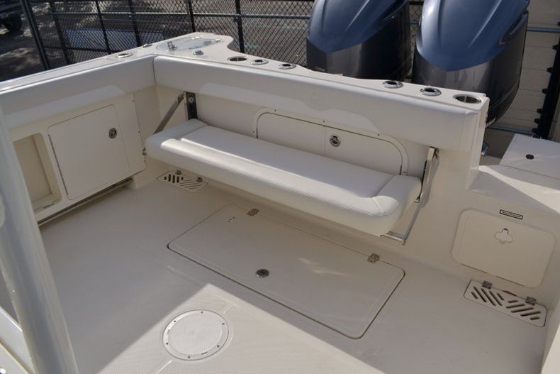 Thumbnail 26 for New 2016 Sailfish 320 CC Center Console boat for sale in West Palm Beach, FL
