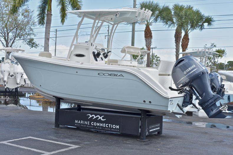 Thumbnail 6 for New 2018 Cobia 220 Center Console boat for sale in West Palm Beach, FL